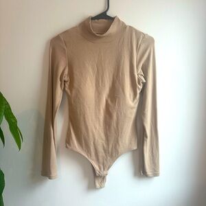 Klassy Network turtleneck brami bodysuit size M